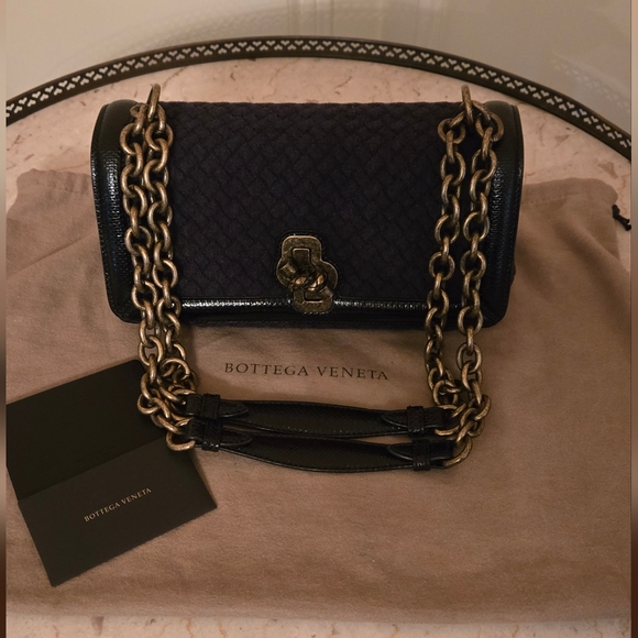 BOTTEGA VENETA LIKE NEW Intrecciato Knit Olimpia Knot Bag - Picture 3 of 13